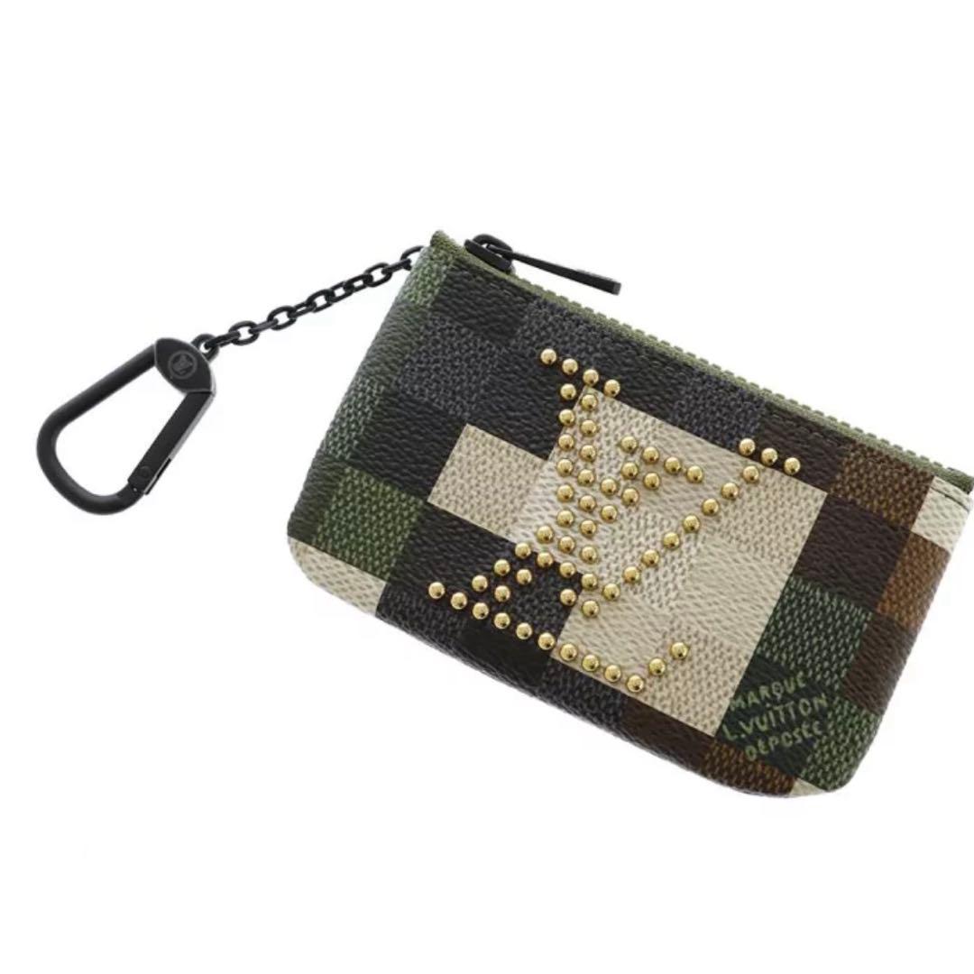 LOUIS VUITTON ケース　ポシェット・クレ