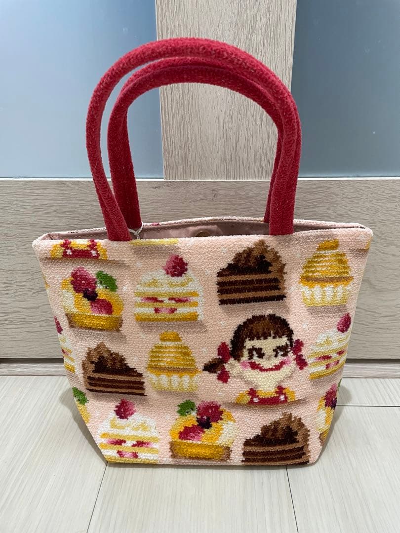 【新品未使用・タグ付き】フェイラーFEILER/ペコちゃん/バッグ/スイーツ柄