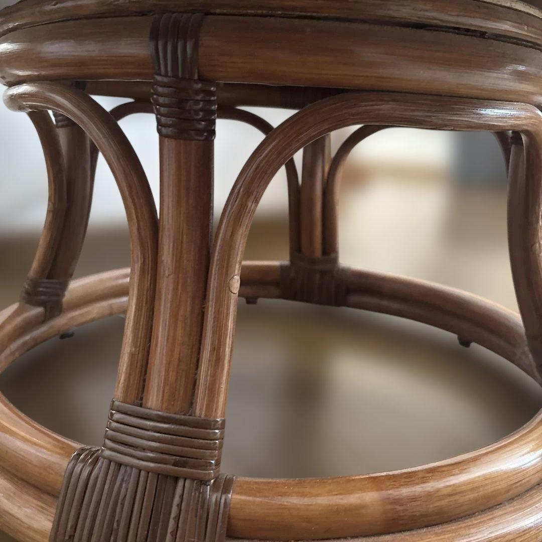 値下kazama 風間 yokohama中古 回転するアーム付籐の椅子ラタン椅子