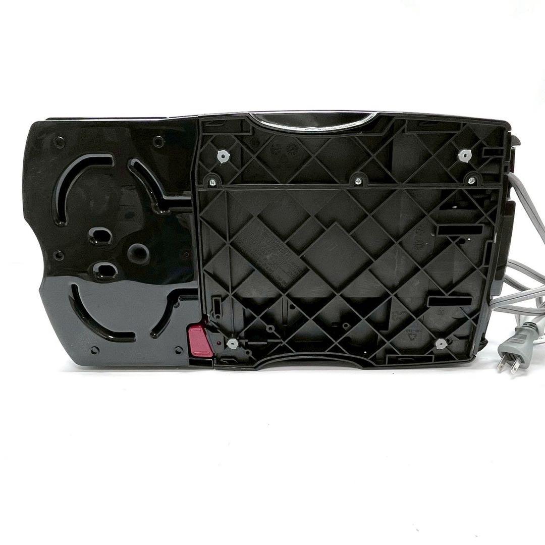 美品　動作保証付　デロンギ　マグニフィカs ECAM22112B 全自動コーヒー