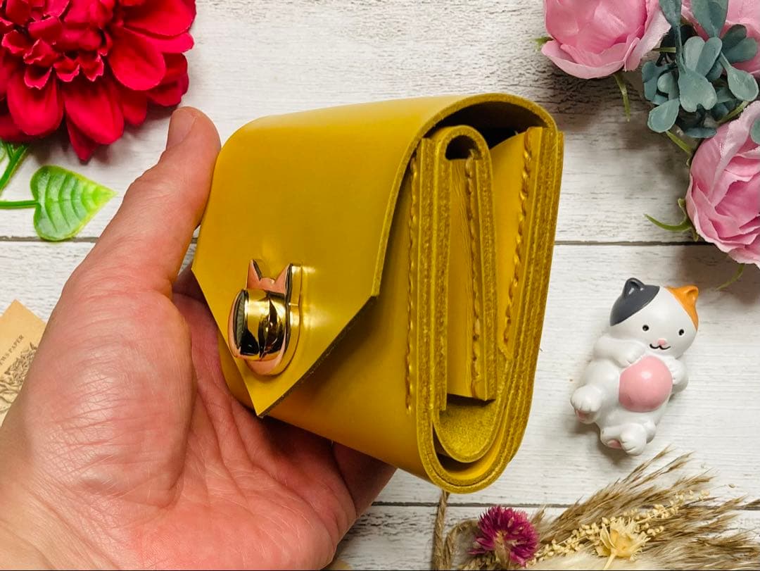 ❤【新色♪】【可愛さ×高級感♪】お洒落可愛い猫のコンパクトミニ財布♪黄色イエロー