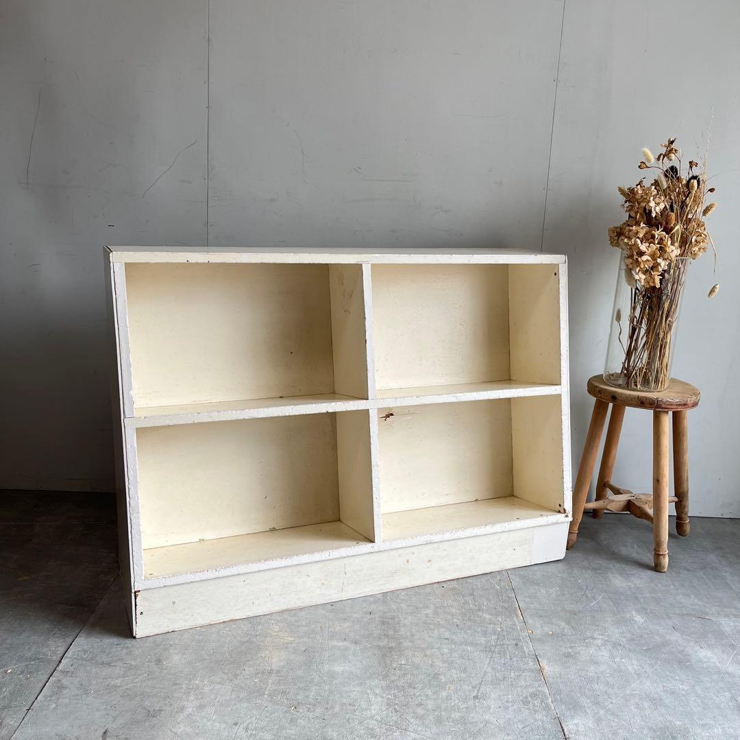 ヴィンテージ シャビー 本棚 チェスト 棚 飾り棚 ホワイト レトロ