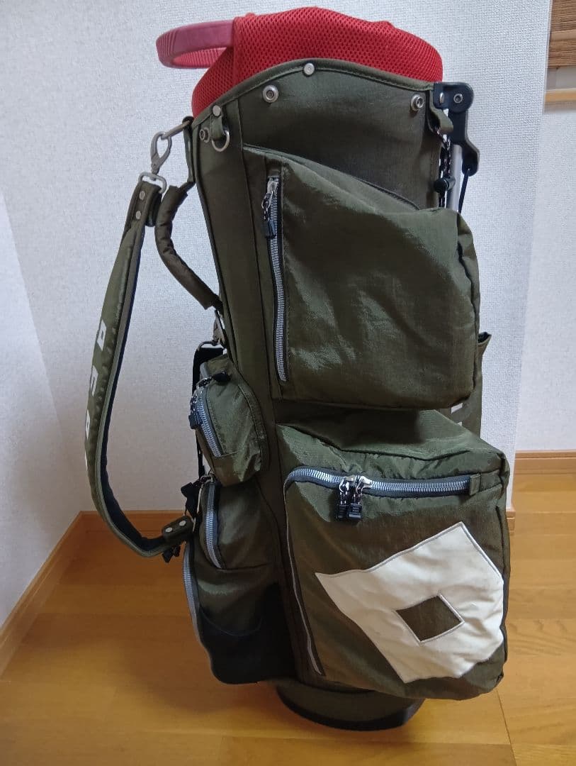 GW最終価格‼️【ONOFF（オノフ）】キャディバッグ＋ボストンバッグセット