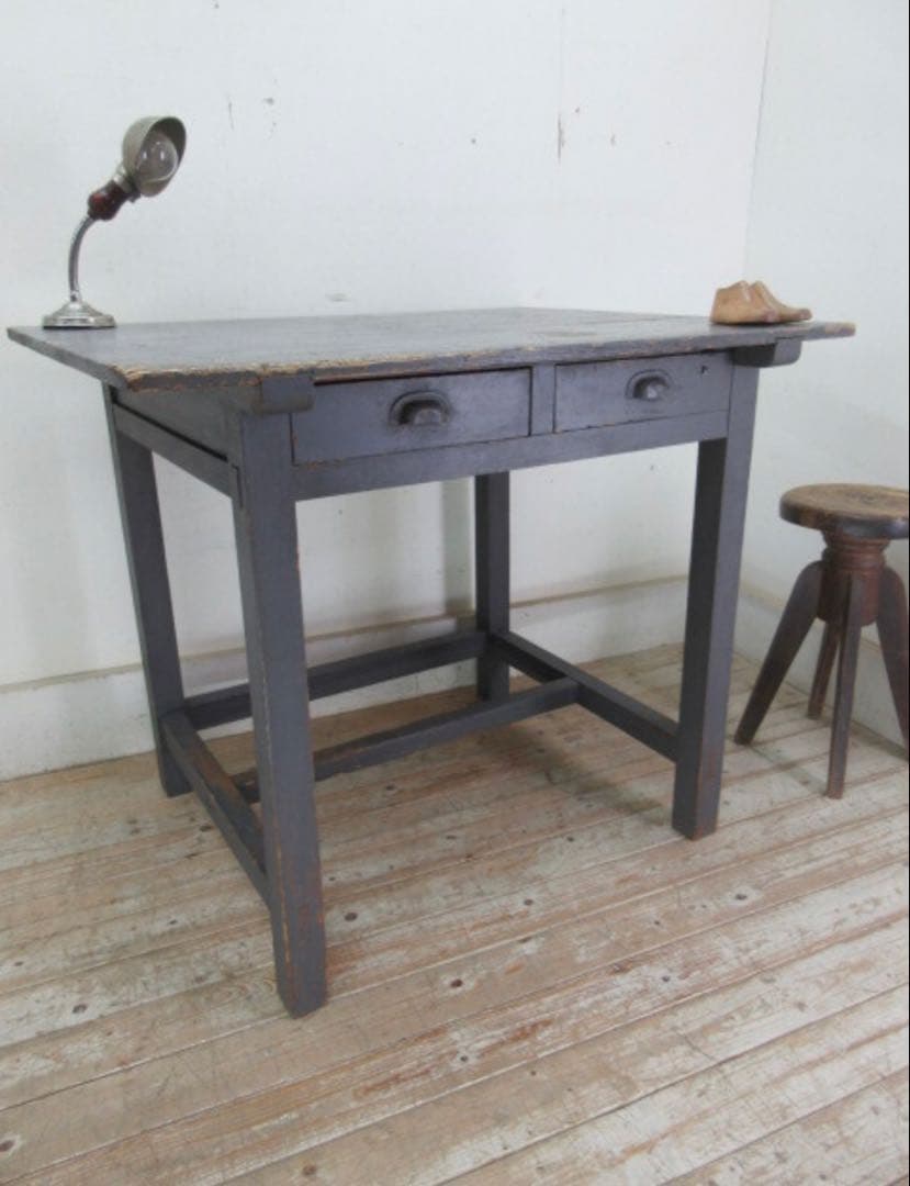 アンティーク 古いペンキの剥げたデスク グレーペイントカフェ什器 古家具