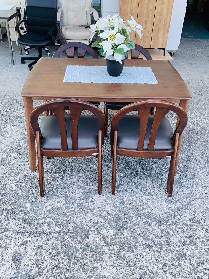 美品　ダイニングテーブル　チェア　セット　 (滋賀県内のみ)