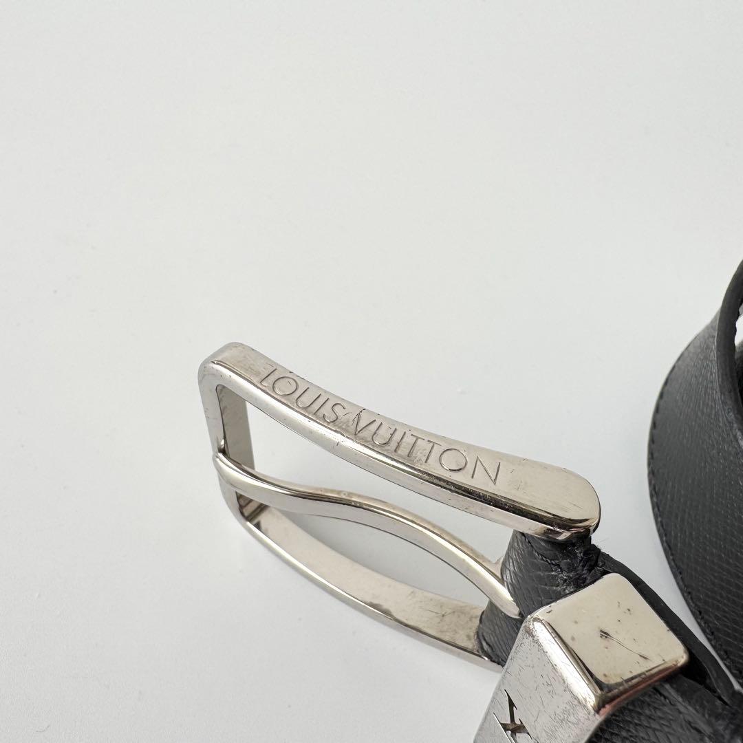 ルイヴィトン ベルト サンチュール タイガ　ポンヌフ LV レザー　ブラック