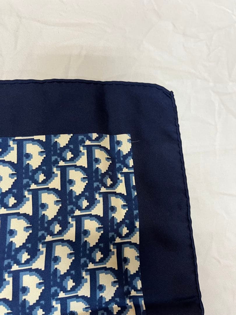 0115A23 クリスチャン ディオール トロッター スカーフ