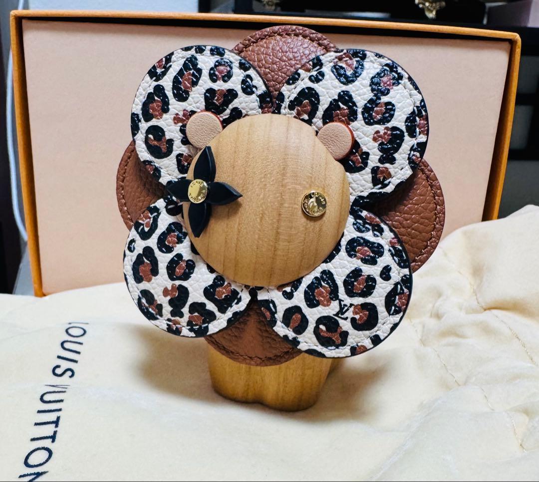 LOUIS VUITTON ペチュラ ミニ　ヴィヴィエンヌ