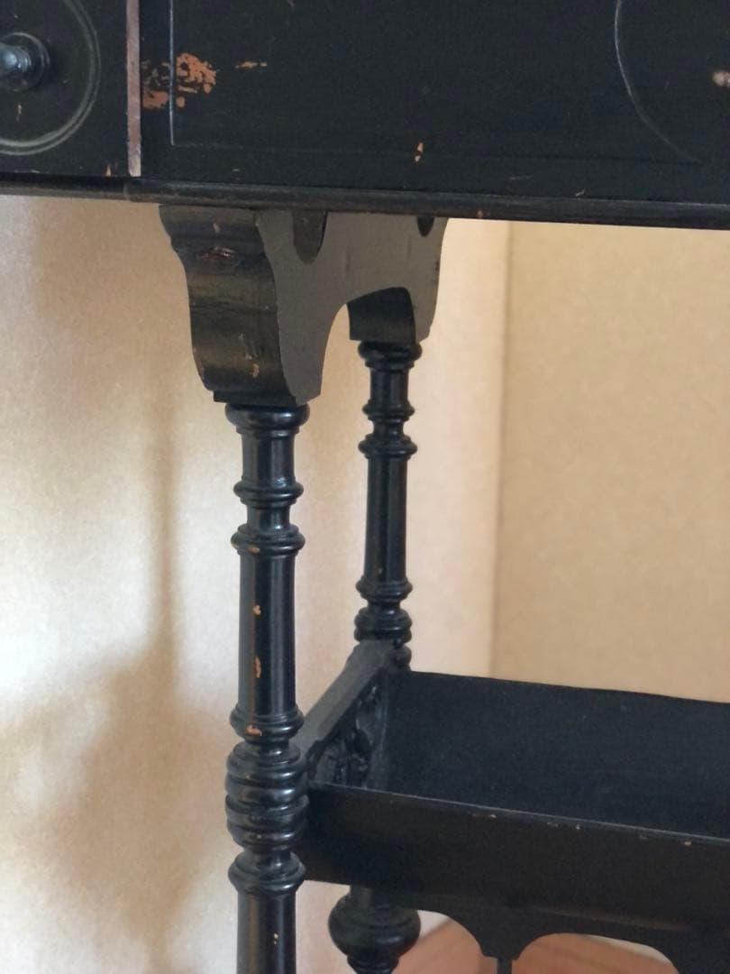 フランスアンティークテーブル