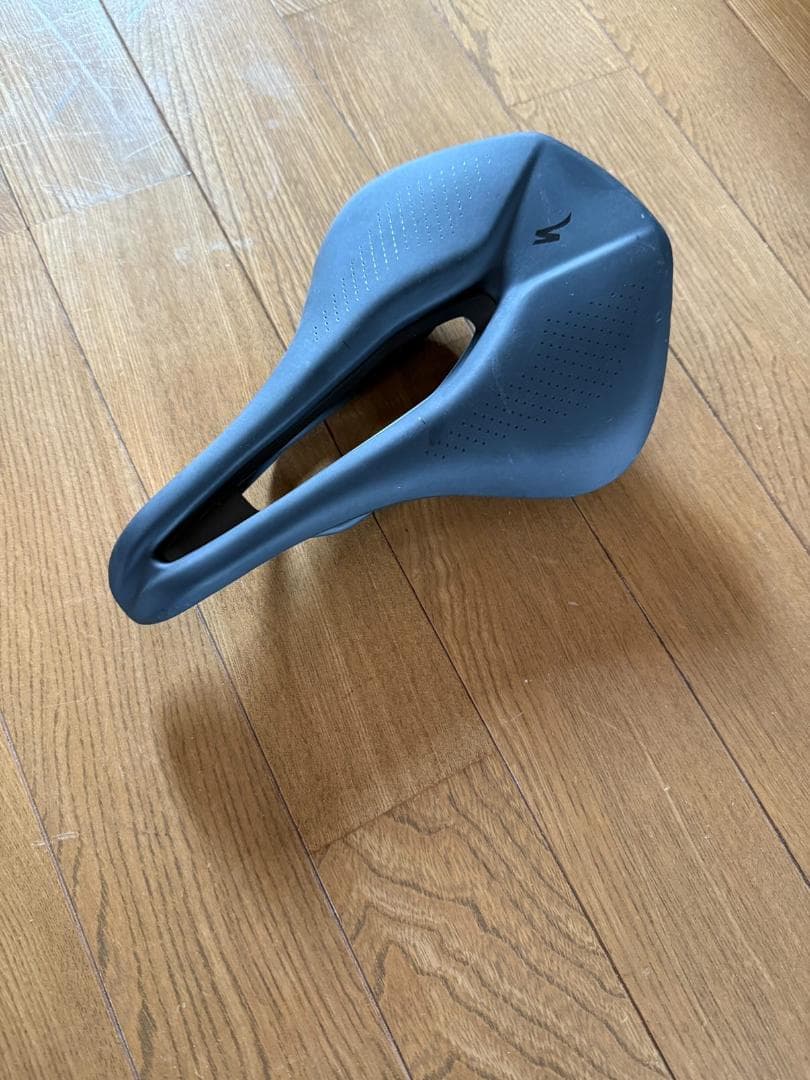 Specialized Power Expert サドル 155mm