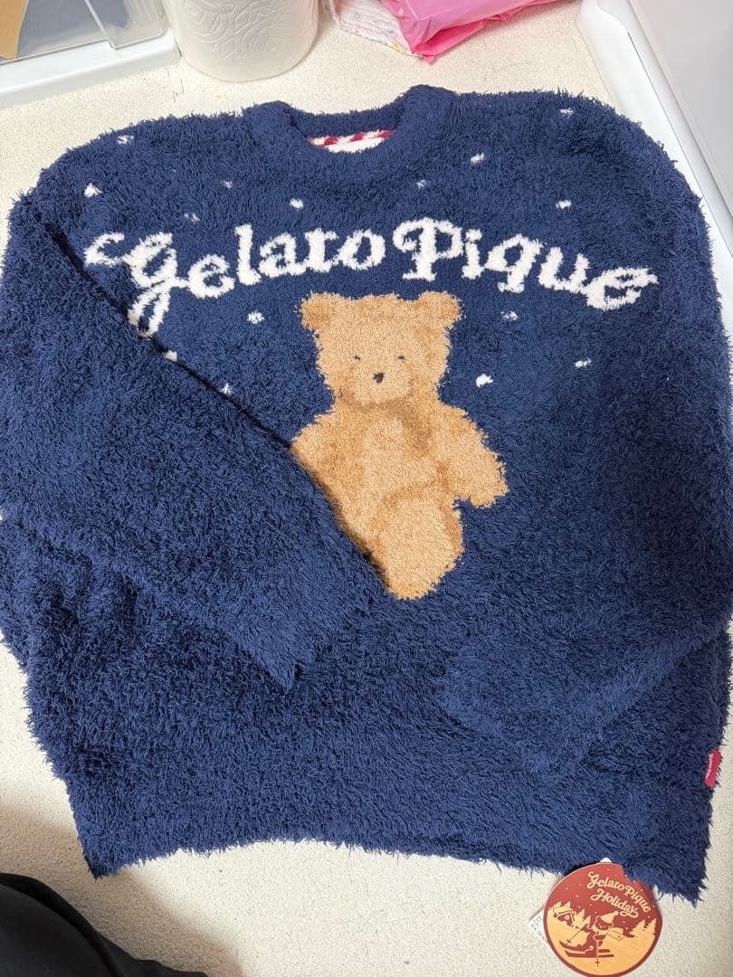【HOLIDAY】ジェラートピケ　スノーベアジャガードプルオーバー＆靴下