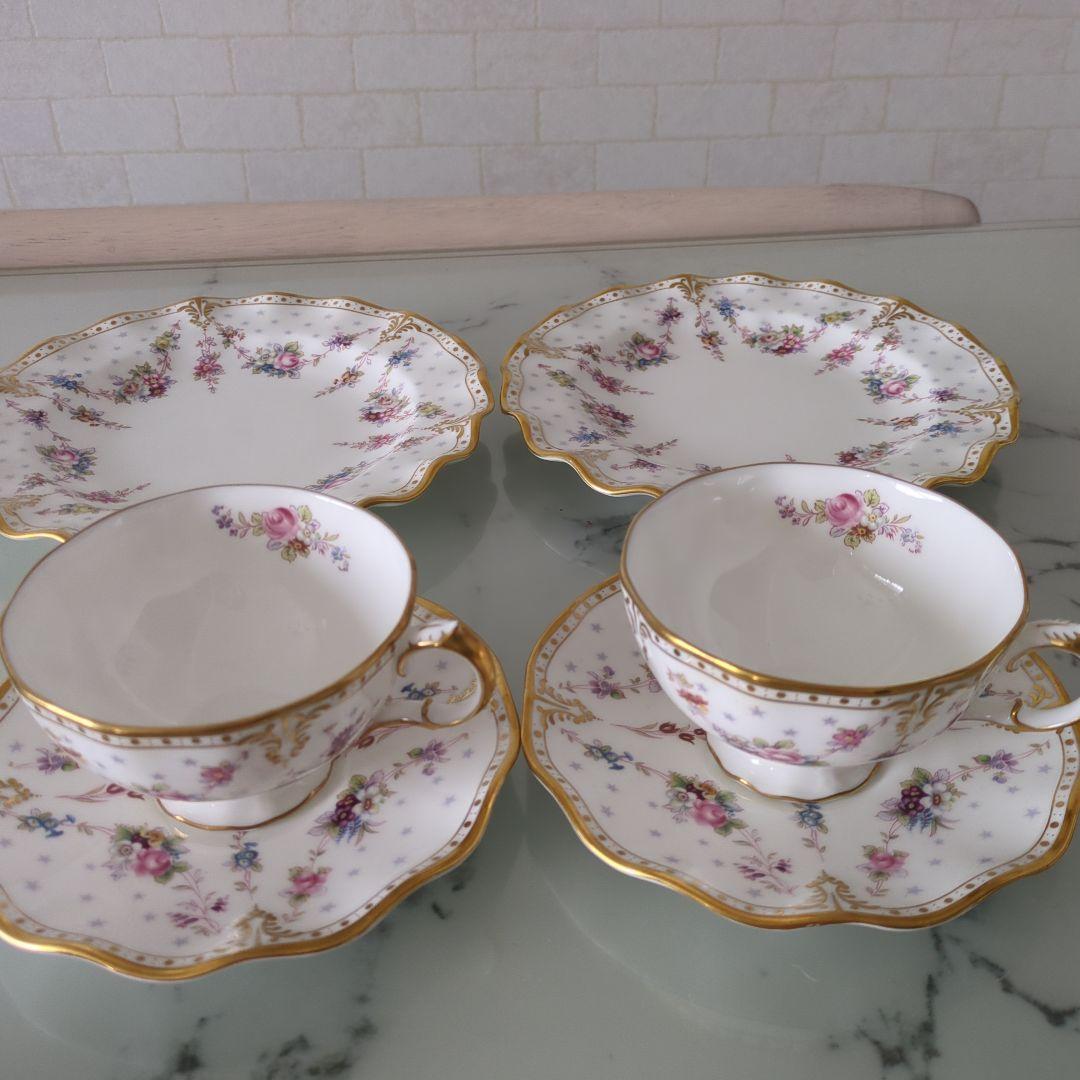 ロイヤルクラウンダービー