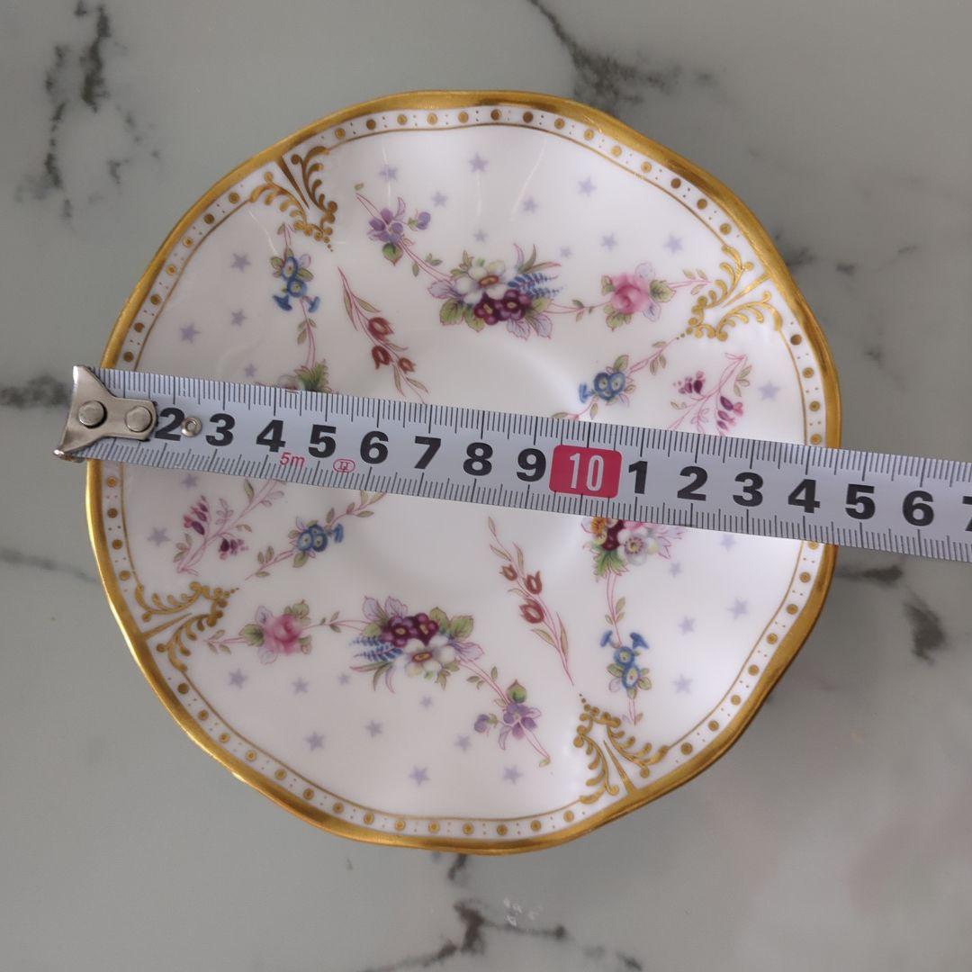 ロイヤルクラウンダービー