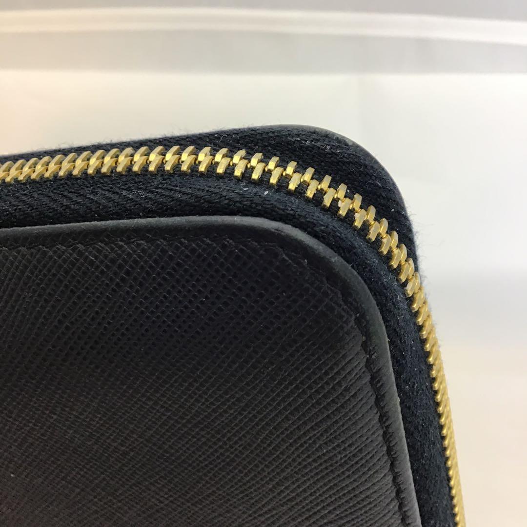 ❣️プラダPRADA❣️ネイビー サフィアーノレザー　ラウンドファスナー長財布