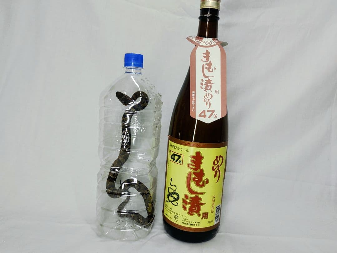 まむし焼酎、マムシ酒、送料込みです