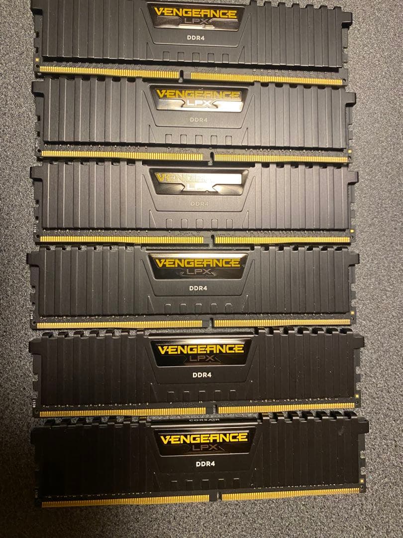 Corsair Vengeance LPX DDR4 4GB×6 動作未確認