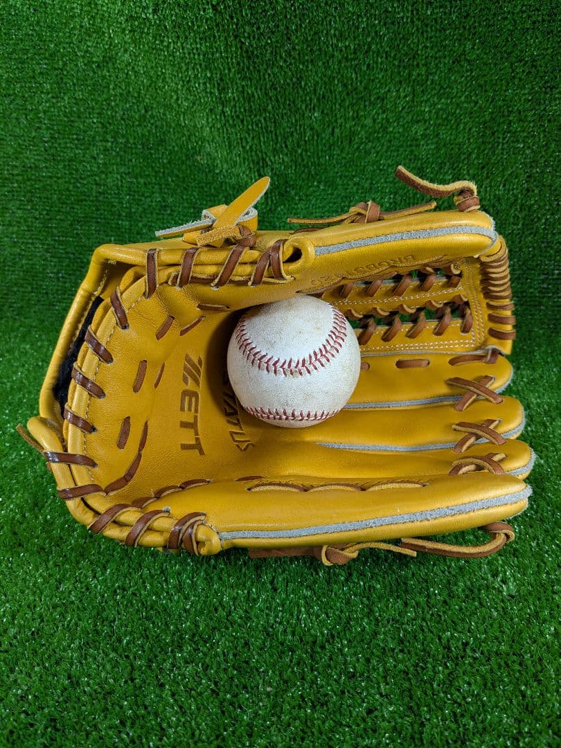 ゼット　ネオステイタス　軟式　内野手 BRGB31420