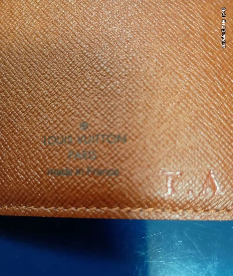 未使用【正規品】ルイヴィトン長財布 ポルトカルトクレディ モノグラム 円 長札