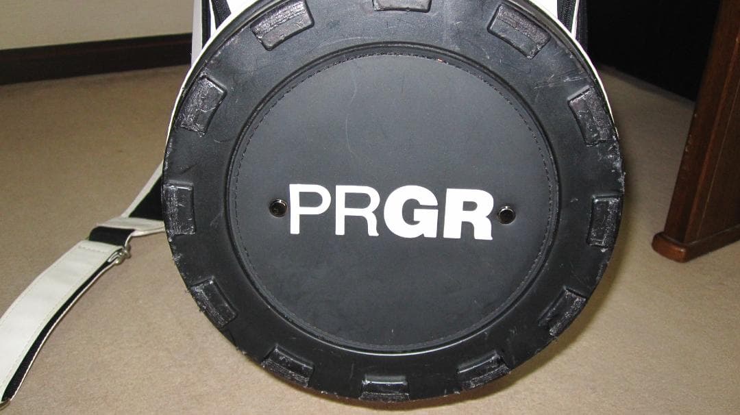 PRGR (プロギア) 9.0型 5分割 キャディバッグ中古品