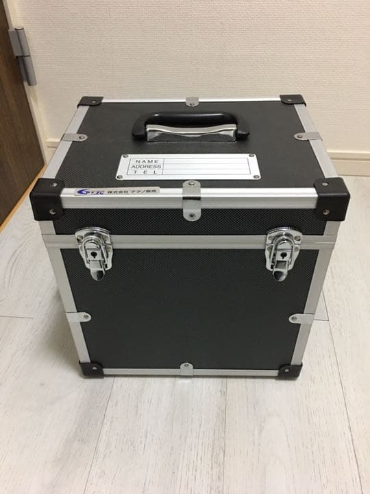 レーザー墨出し機