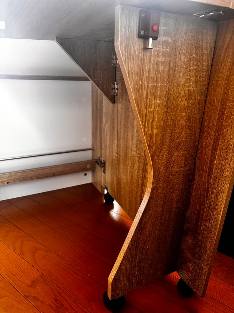 しまうデスク エムール オークナチュラル 組み立て済 (送料込み )