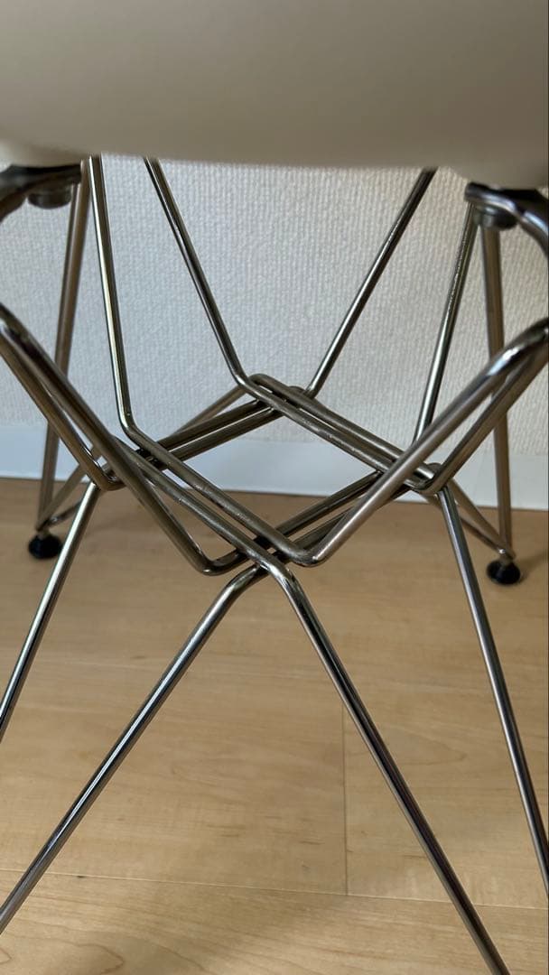 ハーマンミラー　シェルチェア