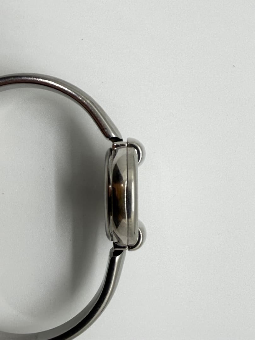 【保付・新品電池】GUCCI 1400L グッチ バングル レディース腕時計