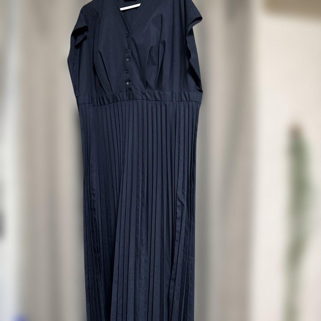 ミズイロインド⭐︎ネイビー 半袖 プリーツ ワンピース