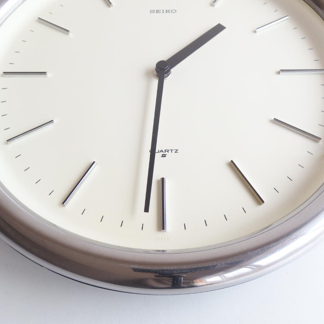 SEIKO シルバーの掛け時計 80s