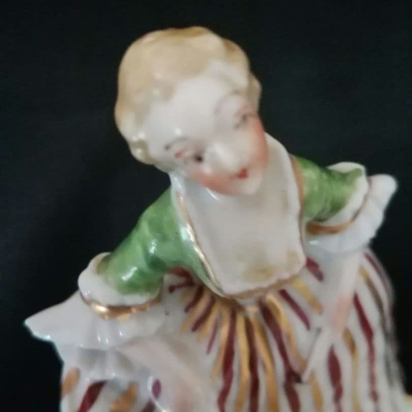 逸品　SPドレスデン①　カールティーメ工房　フィギュリン付き小皿二体　手描き