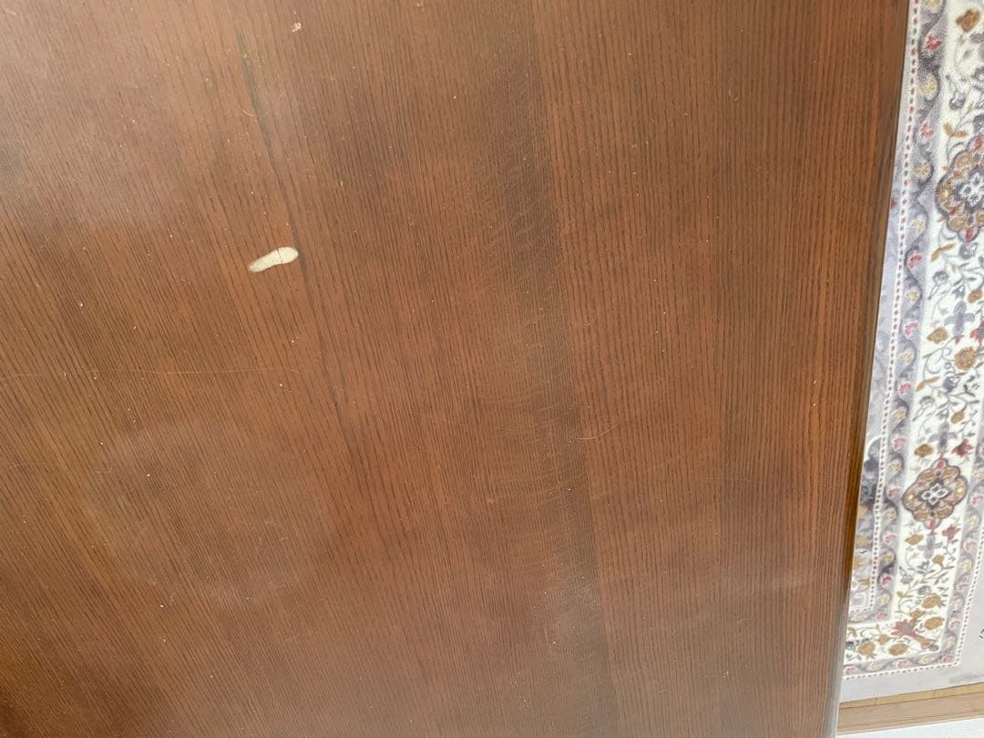 ダークブラウン シラカワの木製ダイニングテーブル