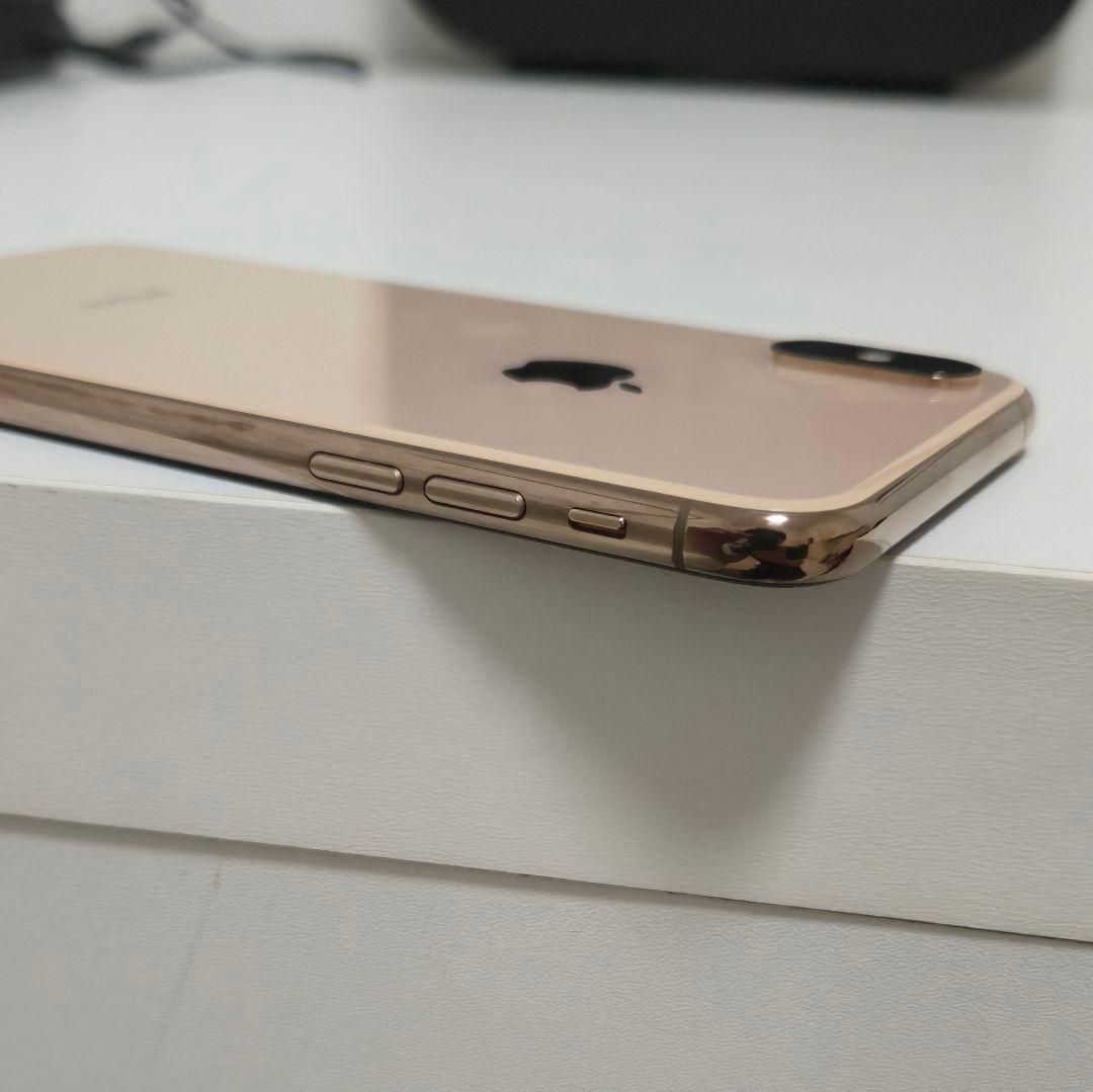 iPhone Xs 64GB ゴールド