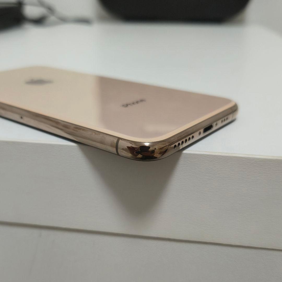 iPhone Xs 64GB ゴールド