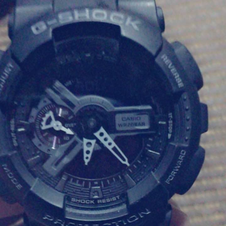 G-SHOCK時計２つ       どちらか売ることもできます