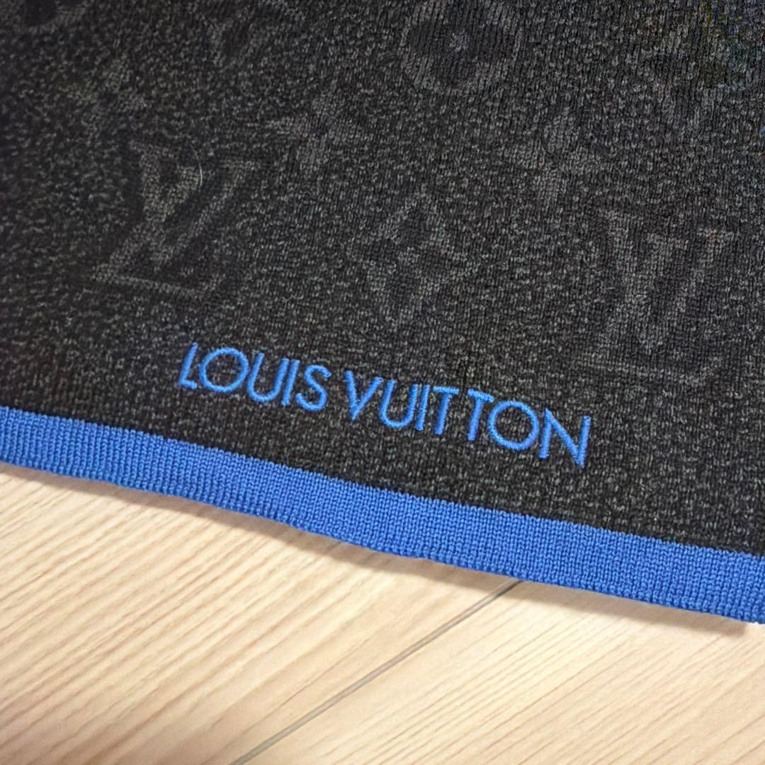 LOUIS VUITTON ダークグレー＆ブラック マフラー