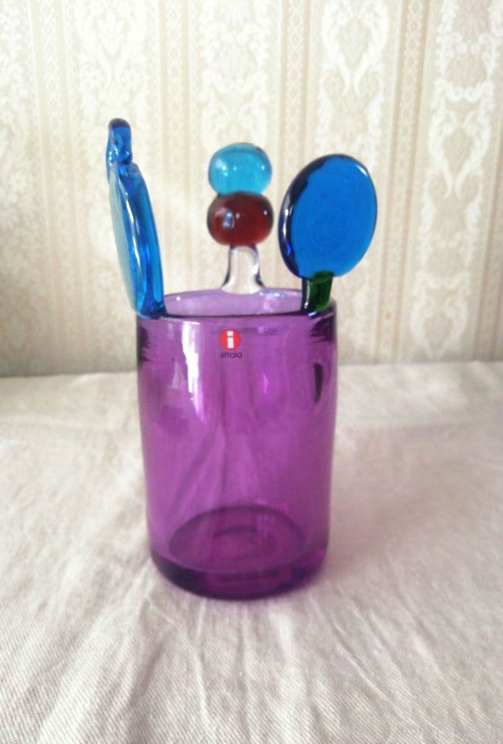 オイバトイッカ Oiva Toikka 【ポムポム・アメジスト 】