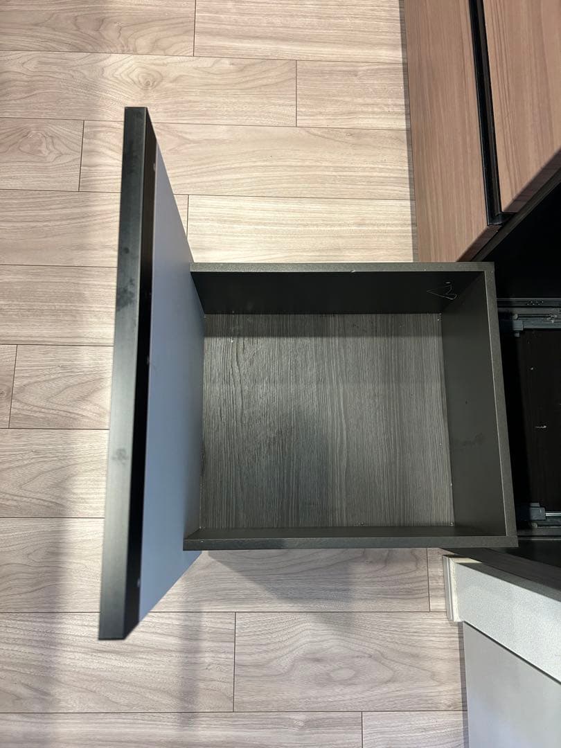 ‼️2月中旬発送‼️背面キッチン 東京インテリア 定価26万 キッチン台