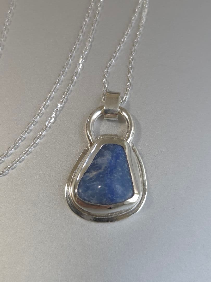 ハンドメイド　シルバーネックレス　デュモルチェライトインクォーツ
