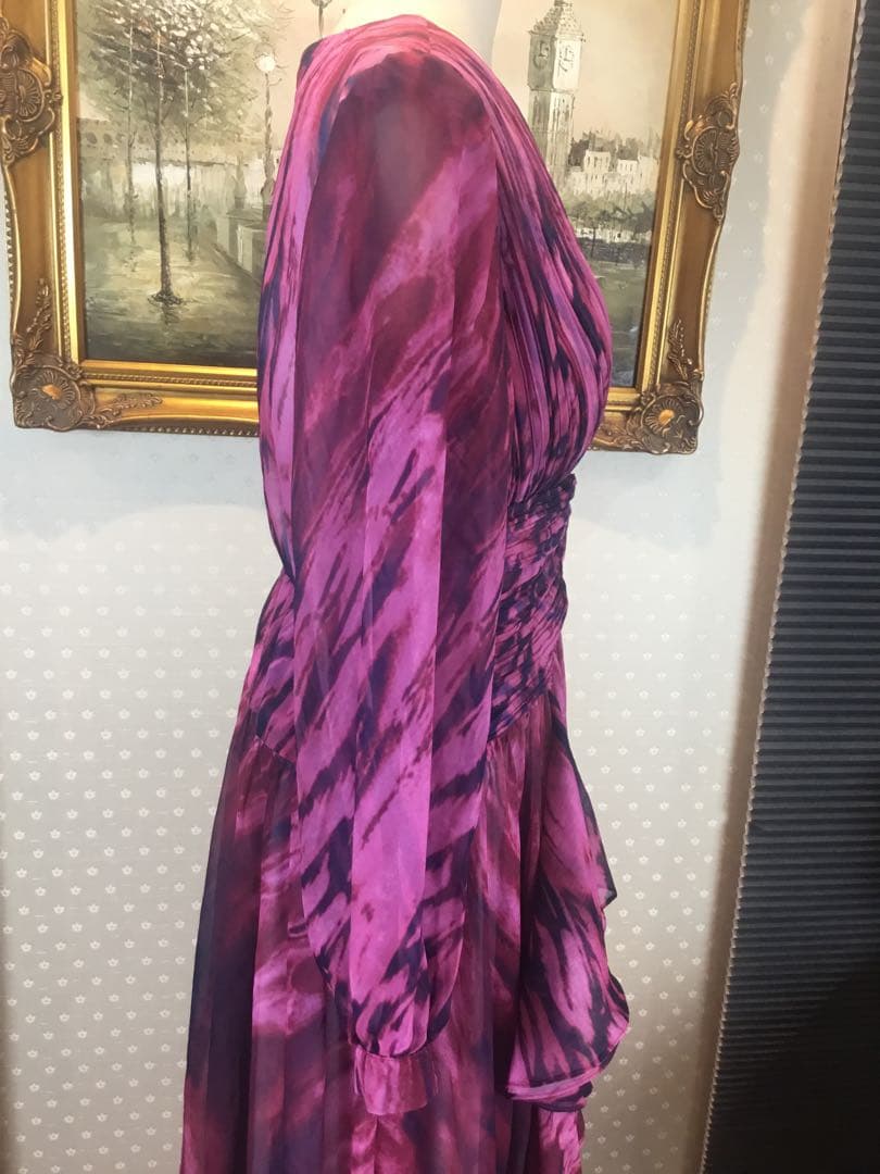 新品☆ ロングワンピース