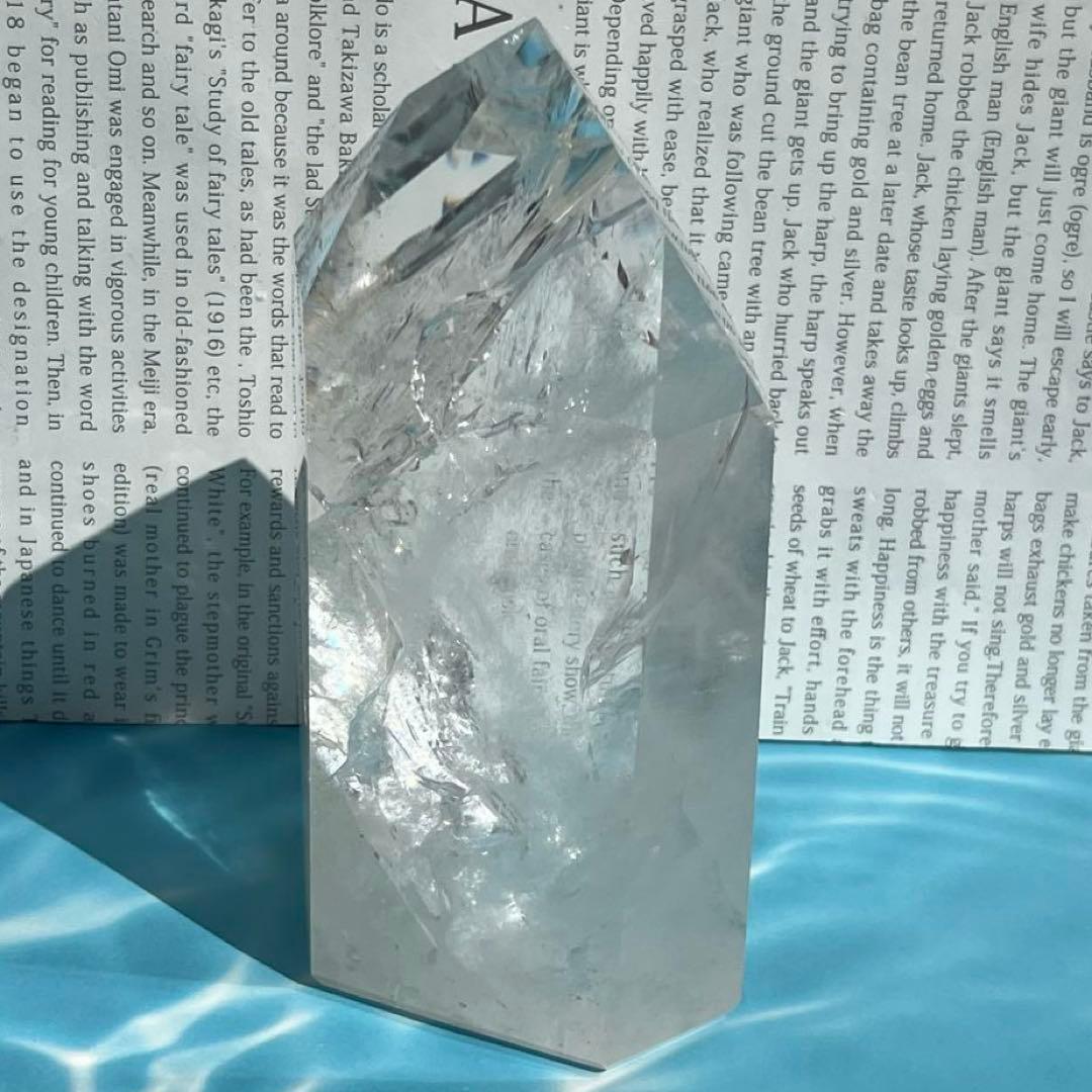 ✳✨究極の激凄超逸品❗✨極上超高透明度とレインボー✨虹入り 水晶 六角柱 天然石