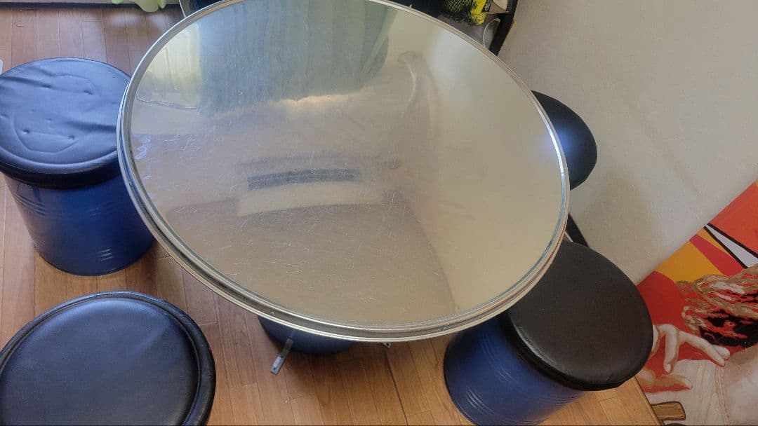 円形ステンレステーブルと椅子セット