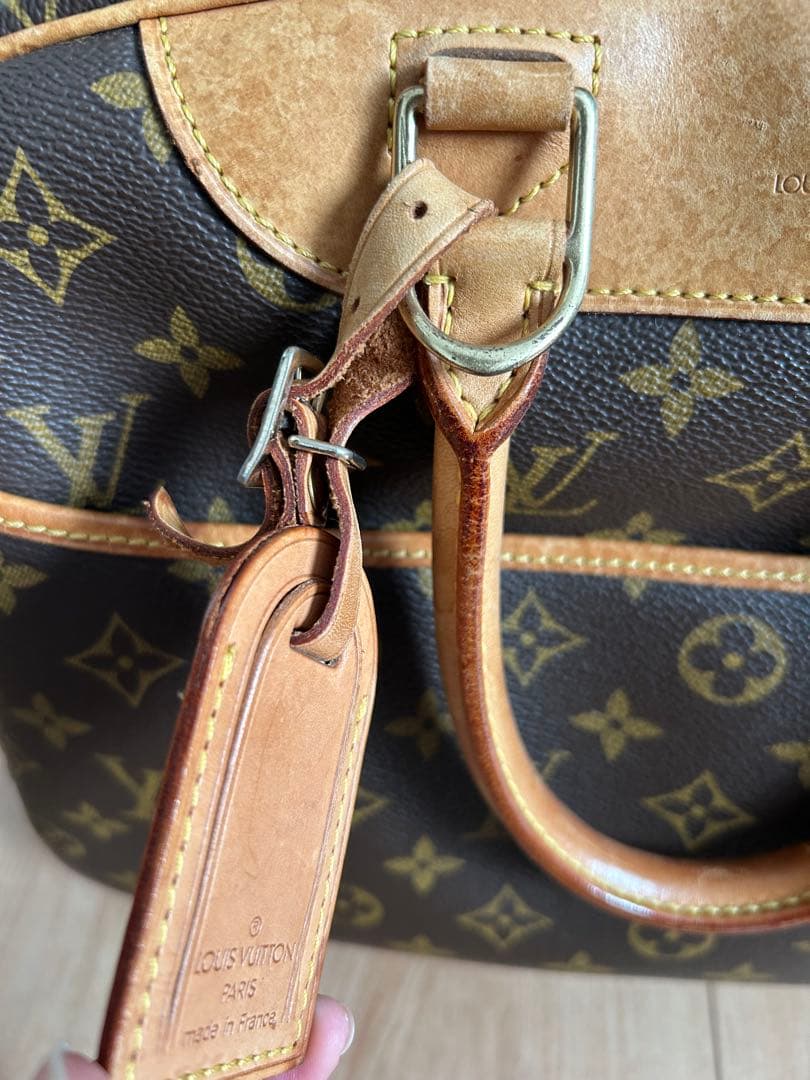 Louis Vuitton トゥルーヴィル　中型