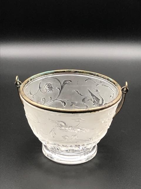 オールドバカラ　ジャポニズム　鳳凰デザインのクリスタル　花器