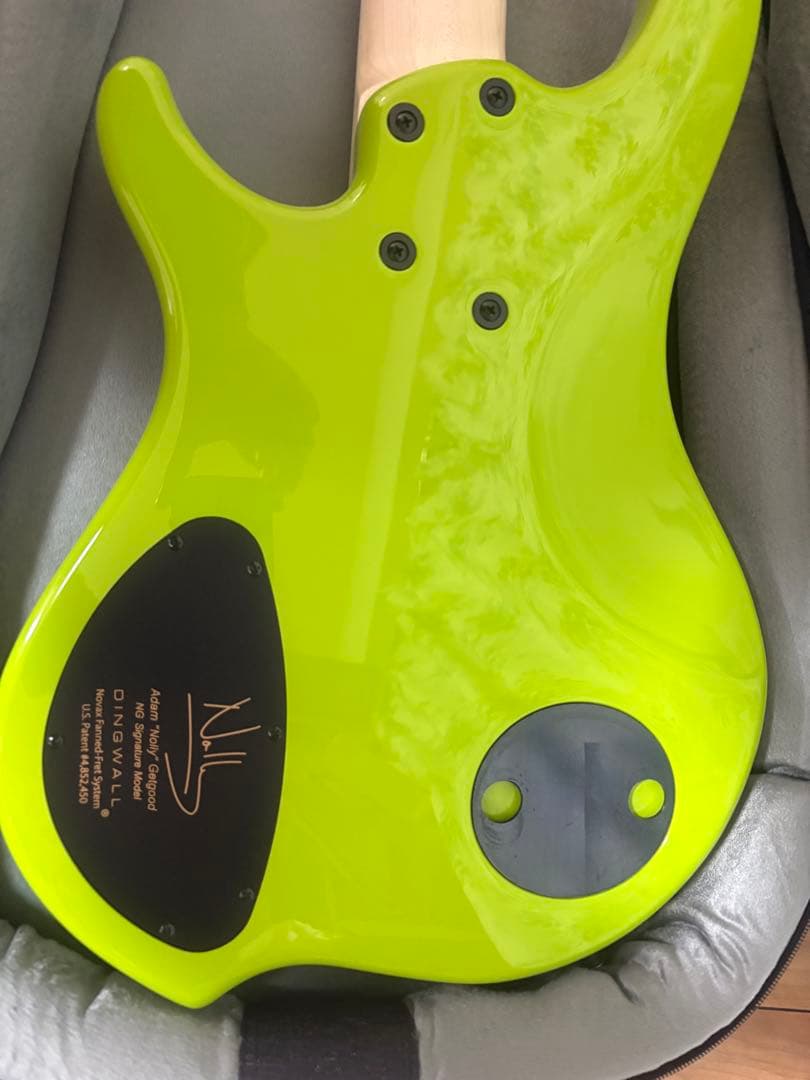 ベース DINGWALL NG-3 5st Ferrari Green