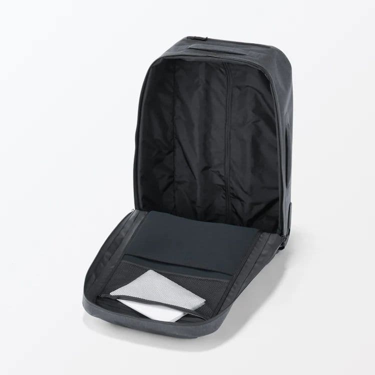 交渉中　無印良品　耐水生地を使った　ウェルダーソフトキャリーケース（３６Ｌ）