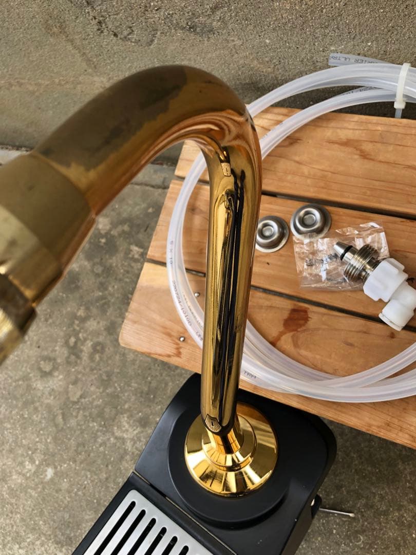 生ビールサーバー用ドラフトタワー　台座付き