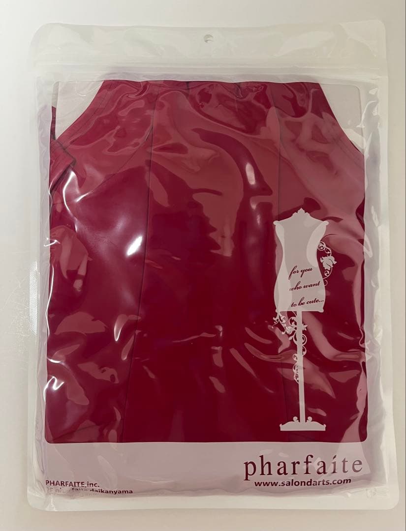 PHARFAITE パルフェット ベルベットエナメルハイネック Lサイズ