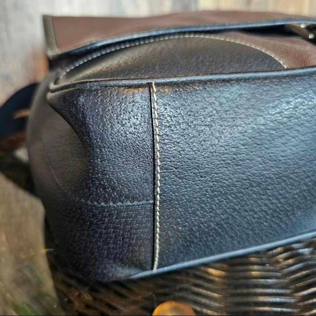 PRADA プラダ　メッセンジャーバッグ ブラウン/ブラック 　美品！