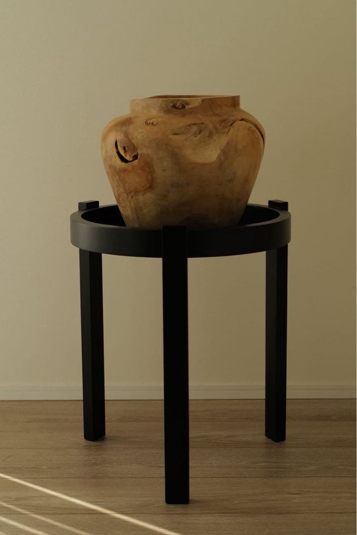 希少 large wooden pot