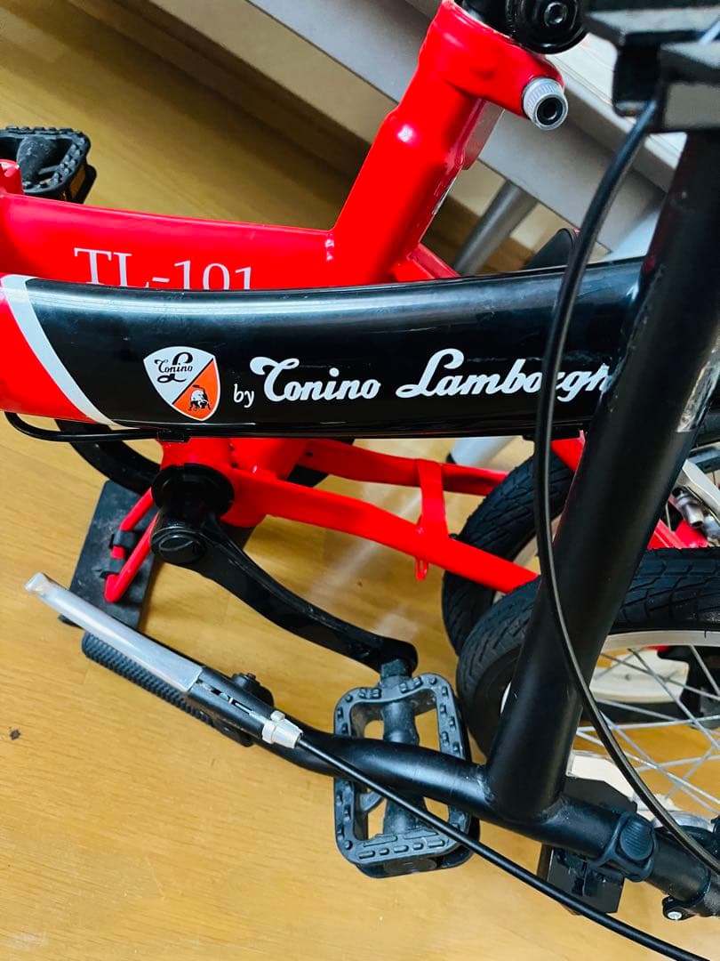 ハナさん専用ランボルギーニトニーノ折り畳み自転車１６インチ